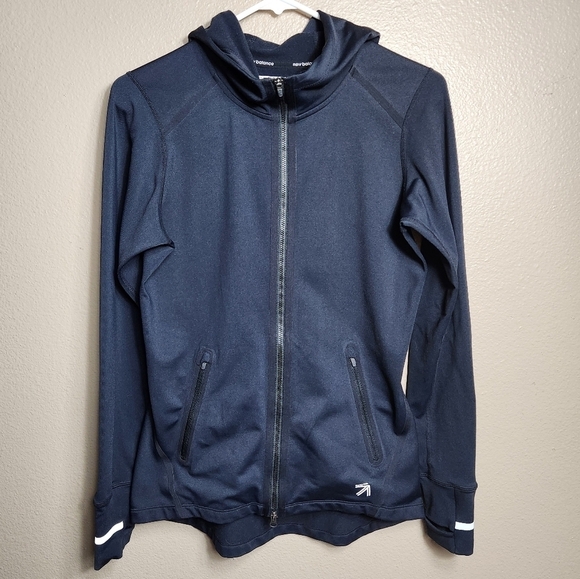 New Balance Jackets & Blazers - New Balance Womens Black 0683 Hooded/Vented Activewear Jacket-Size M